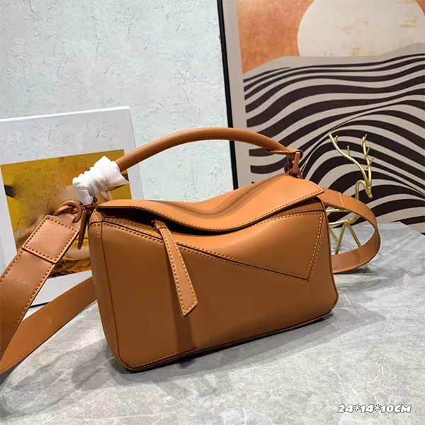 Black handbags medium size hot sale