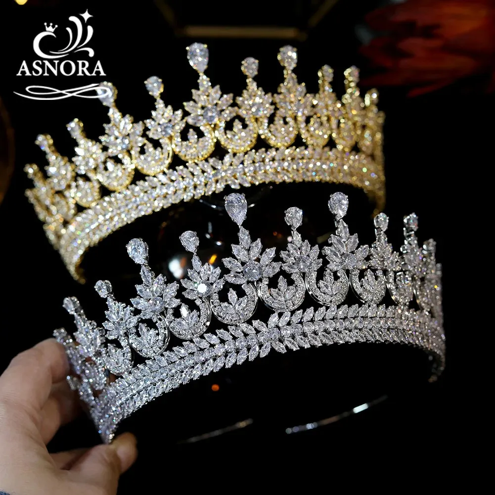 Bruiloft Haarsieraden ASNORA Luxe Kubieke Zirkoon Tiara Bruidshoofdband Bruiloft Kroon Vrouwen Haaraccessoires Prinses Evenement Feest CZ Sieraden 231121