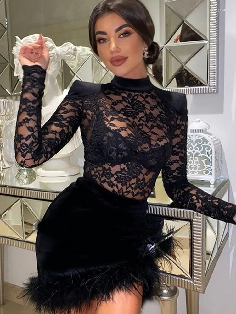 Robes décontractées Sexy Black Lace Jacquard Femmes Robe Slim Plume Hip Package Bodycon Femme Winter Party Manches longues Lady Robes