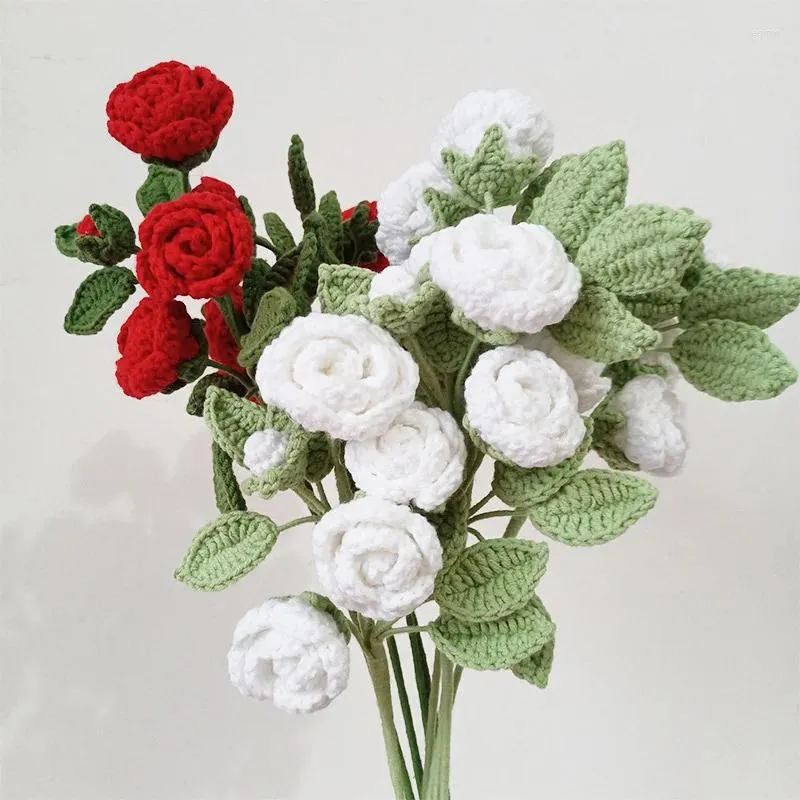 Fleurs décoratives Style fini Crochet tricot multi-tête Rose Bouquet coton fait à la main bricolage Imitation fleur fête décoration de la maison