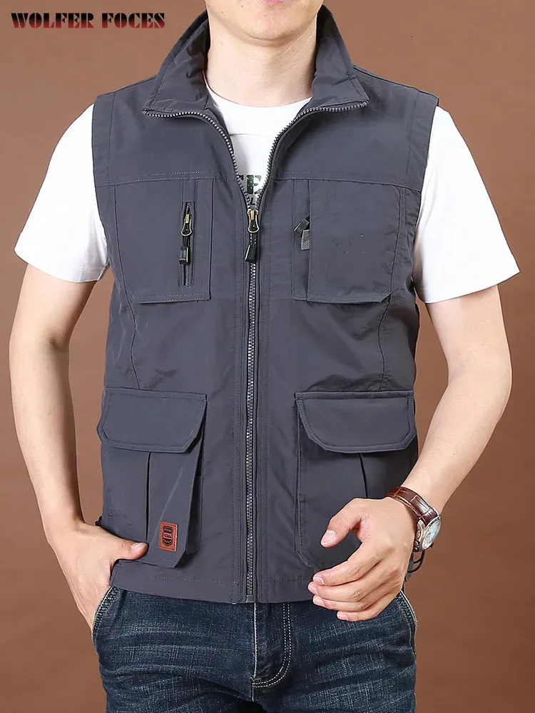 Big Size Fishing Vest,with Many Pockets Tank Tops,Men Sleeveless Jacket  Waistcoat Work Vests Outdoors,1,5XL