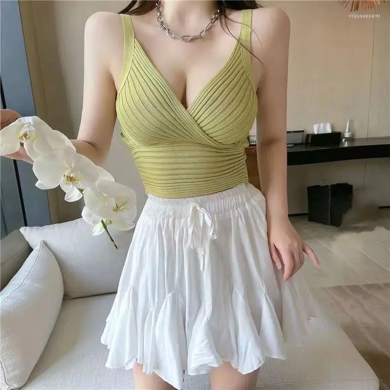 Women's Tanks V-neck Sexy Large Chest Suspender Bottom Shirt Spring And Summer Design Sense Cross Top Open Back Short Vest