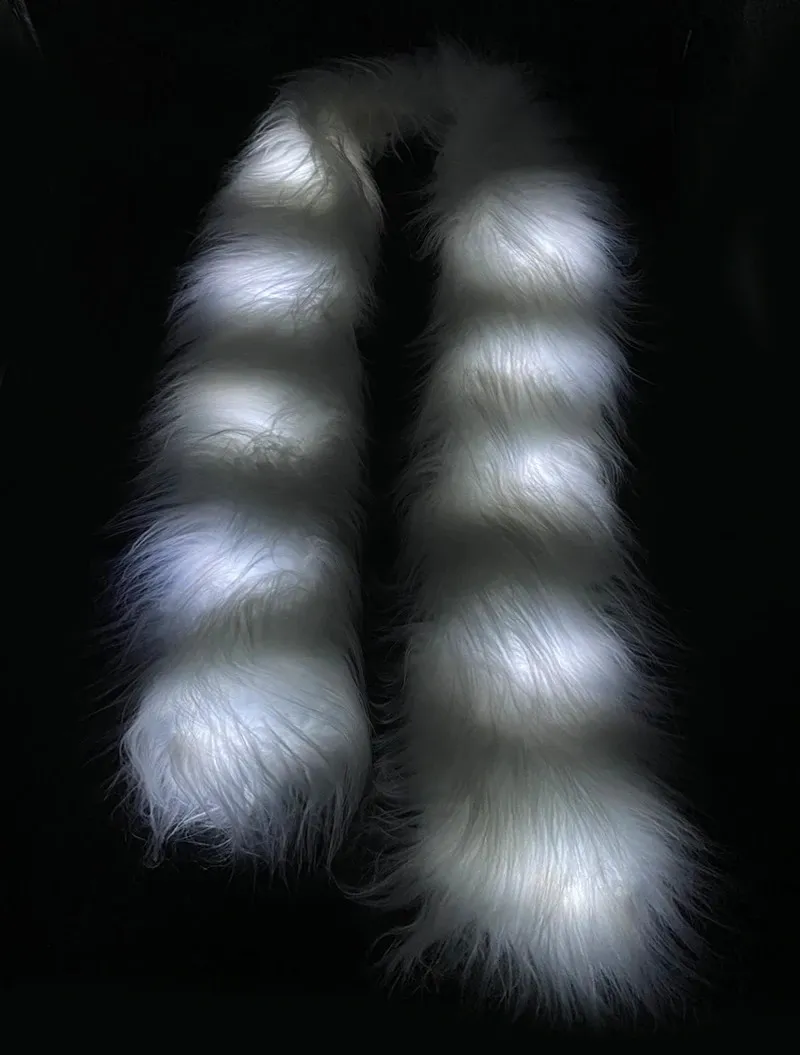 Szaliki oświetlić LED Faux futra boa furry blask puszysty ozdobny długi szalik rekwizyty LED LED BAG Cosplay Choinka Dekoracja Halloween 231121