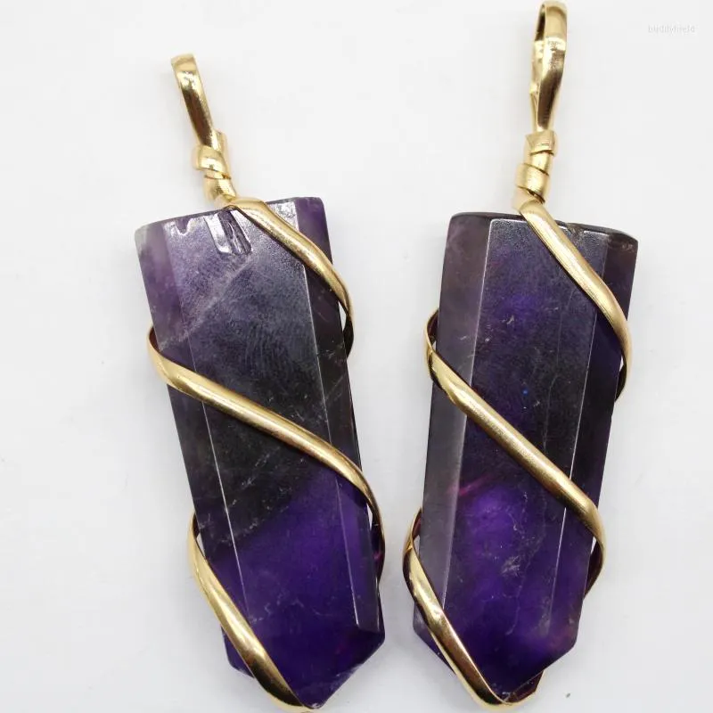 Pendanthalsband 4st Natural Stone Amethyst Hand-Wound Gold Color Wire Arrow DIY Produktion Män och kvinnor julklappar