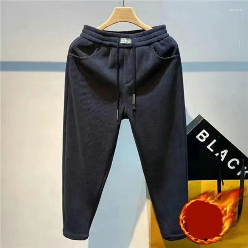 Pantaloni da uomo invernali coreani Harajuku Plus velluto tutti abbinati uomo Casual pantaloni sportivi versatili pantaloni alla moda solidi abiti maschili larghi