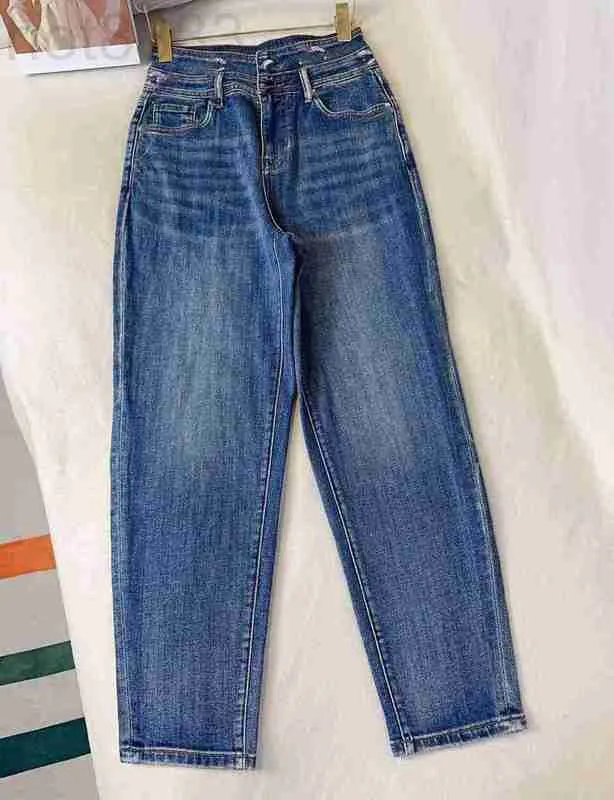 Jeans pour femmes Designer 23 Automne Nouveau Style polyvalent de banlieue Âge réduit Deux boutons Hot Diamond Logo Jeans VACM
