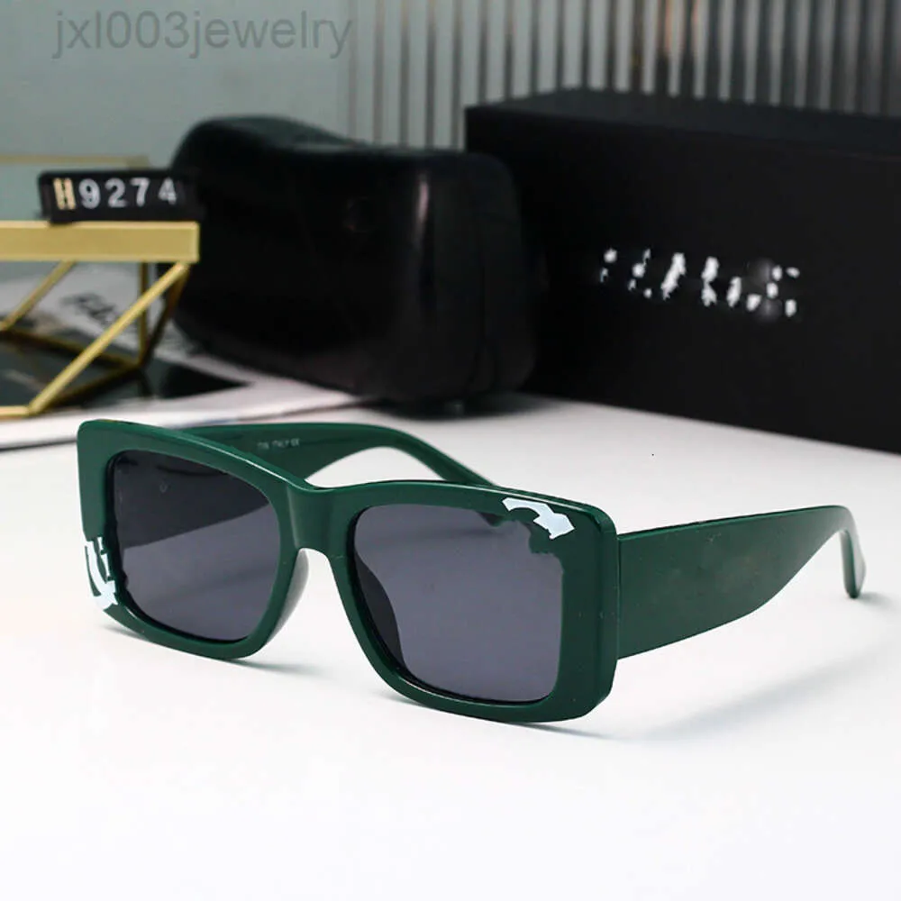 Chanele Solglasögon kanaler solglasögon designer chanels solglasögon för kvinnor 2023 ny stil låd solglasögon mode lådan solglasögon kvinnlig avancerad känsla solgla