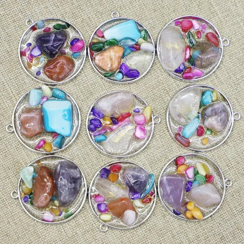 Pendentifs colliers pierres concassées multicolores naturelles résine pendentifs ronds collier Reiki charmes mode bijoux faisant des accessoires en gros
