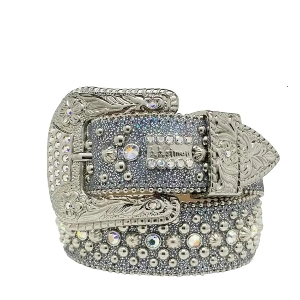Cinture Bb Simon Cintura di design di lusso di alta qualità Cintura con fibbia rossa B Cintura da donna per uomo per regalo di compleanno Cintura con fibbia di lusso Colore cristallo Diamante Missseller