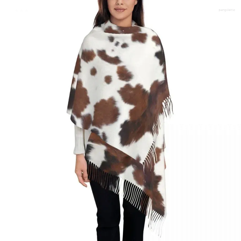 Etniska kläder Spotted Brown Farm Animal Skin Tassel Scarf Women Soft Cowhide Leather Texture Shawls Wraps Lady Winter Scarves