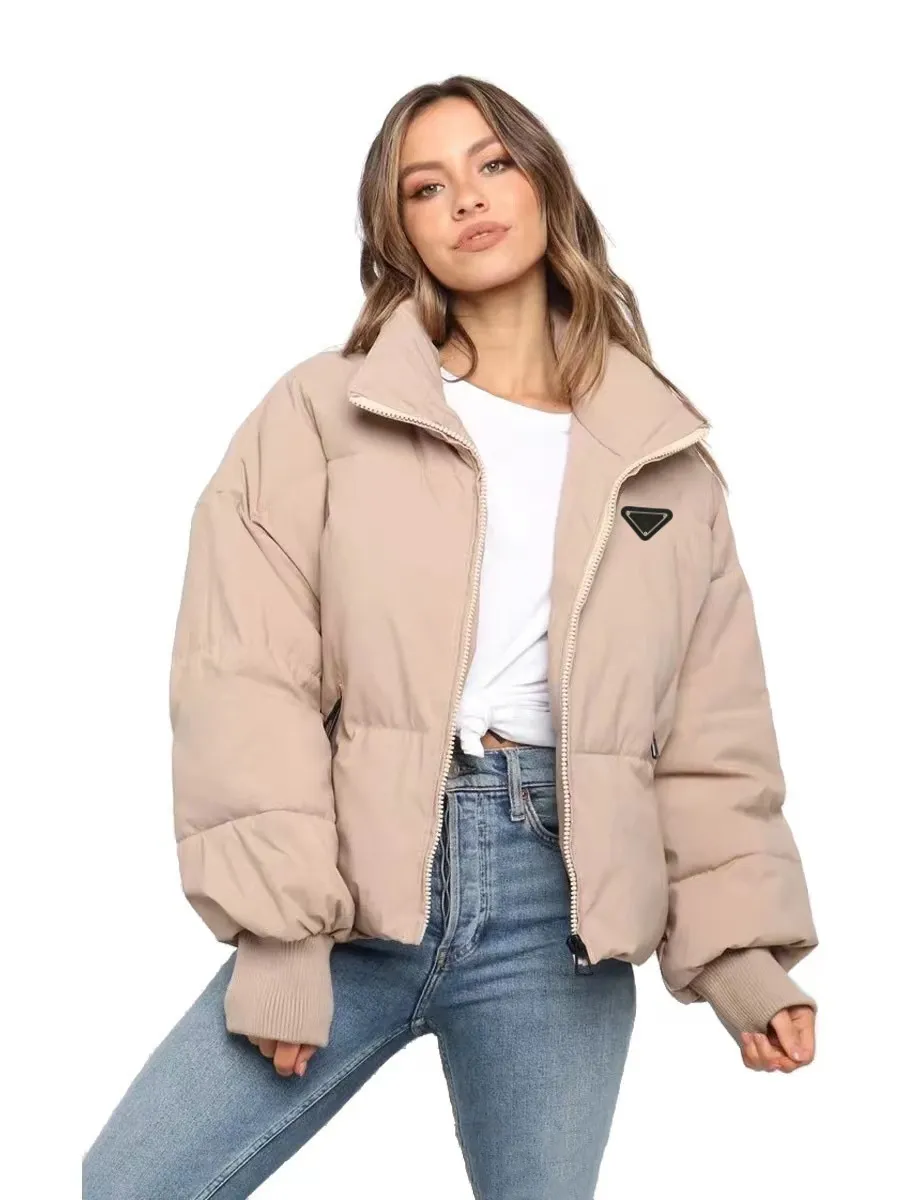 Piumino originale P-ra Sottile da donna Autunno e Inverno Abbigliamento da pane corto Calda giacca imbottita in cotone Il cappotto da donna rivela una calda e sexy imbottitura in cotone S-XXL