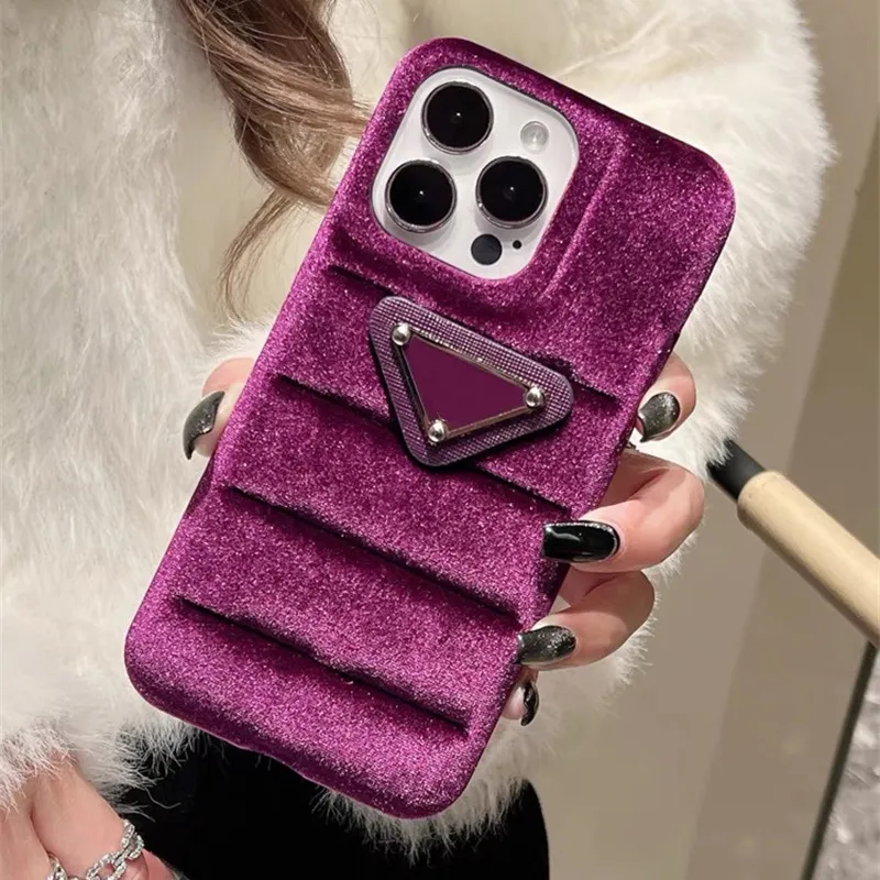 Luxury Pleuche Phone Cases Luxury Designer Letter Pattern Winter Shell Cell IPhone15 13 Pro Max 14Plus Rhinestone Print Cell Phone Case 6 Colors