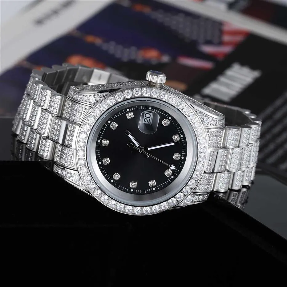 Luxe CZ diamant glacé plaqué or en acier inoxydable quartz hommes montre-bracelet 233n