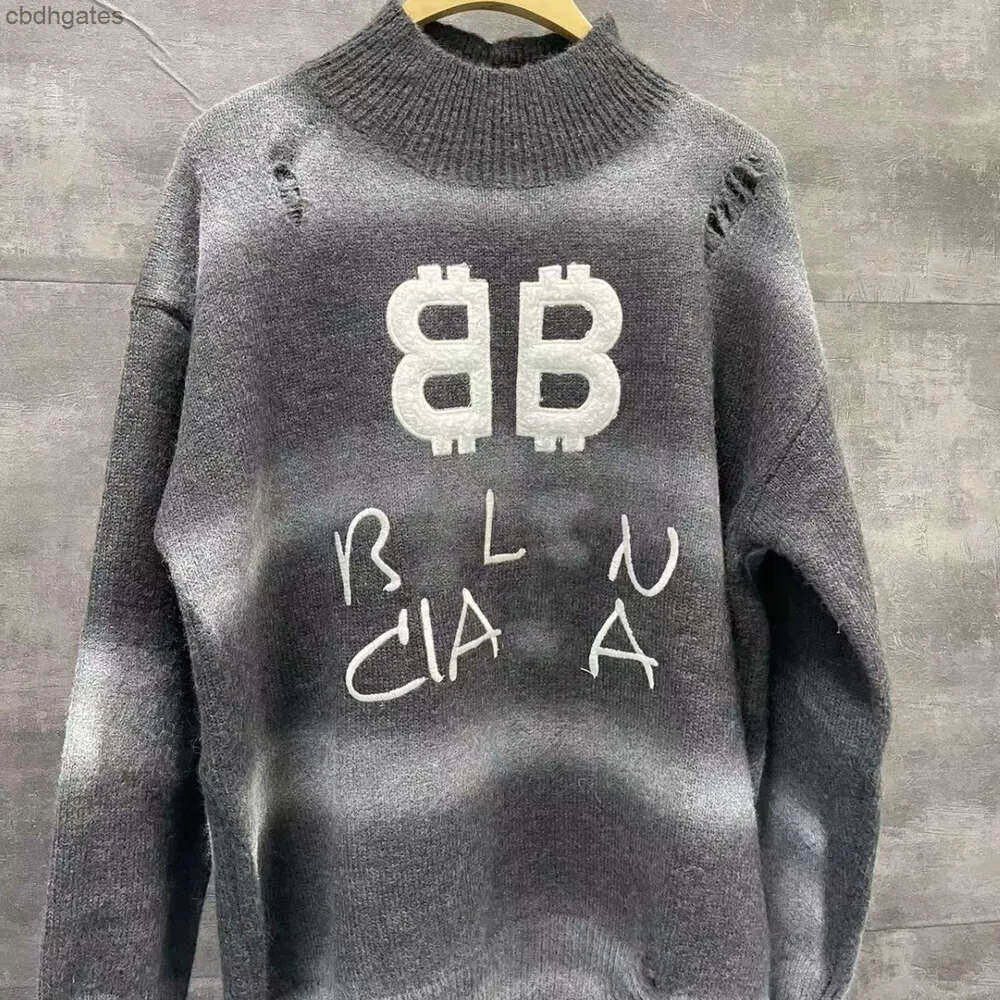 Balencaiiga Sweater Designer Destroyed Sweaters 2023 New High Edition Paris b Home Hanging Dyed Double Embroidery Old Men's Women's Pullover Sweater