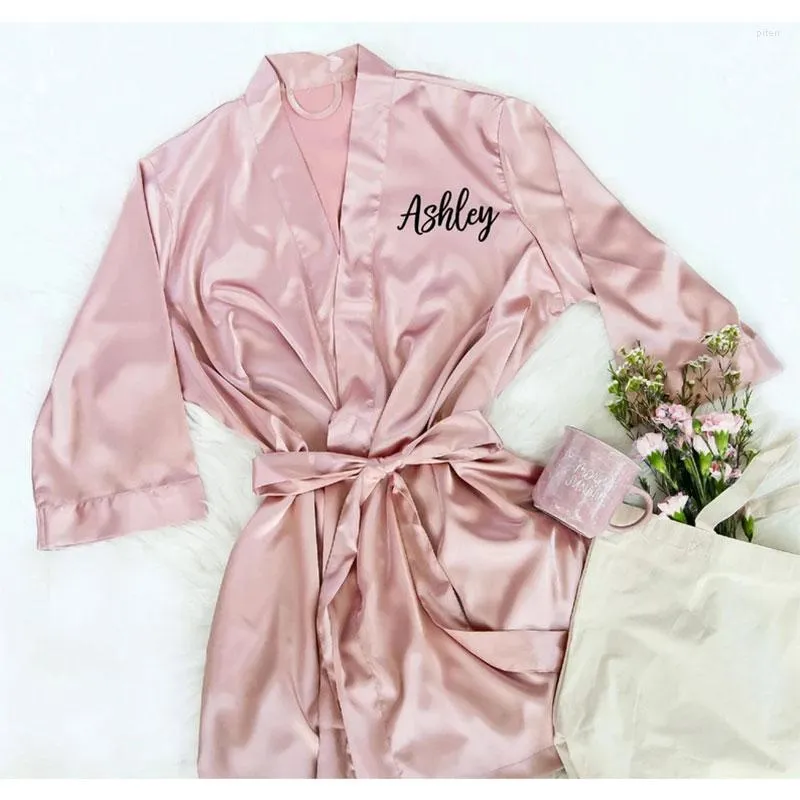 Dames slaapkleding monogram satijnen gewaden bruidsmeisje glitter bruiloft geschenk gepersonaliseerde bruid gewaad geschenken ivoor kimono