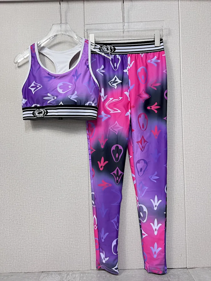 Fatos femininos designer bodycon 2 peça conjunto luxuoso sem mangas quadrado pescoço colete calças compridas esportes yoga conjunto de fitness roupas esportivas b17