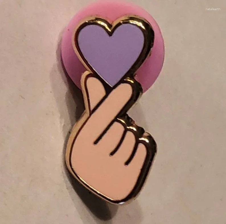 ブローチ1 pc borahae i purple you pin enamel love kpop hallyu韓国ソウルサウス