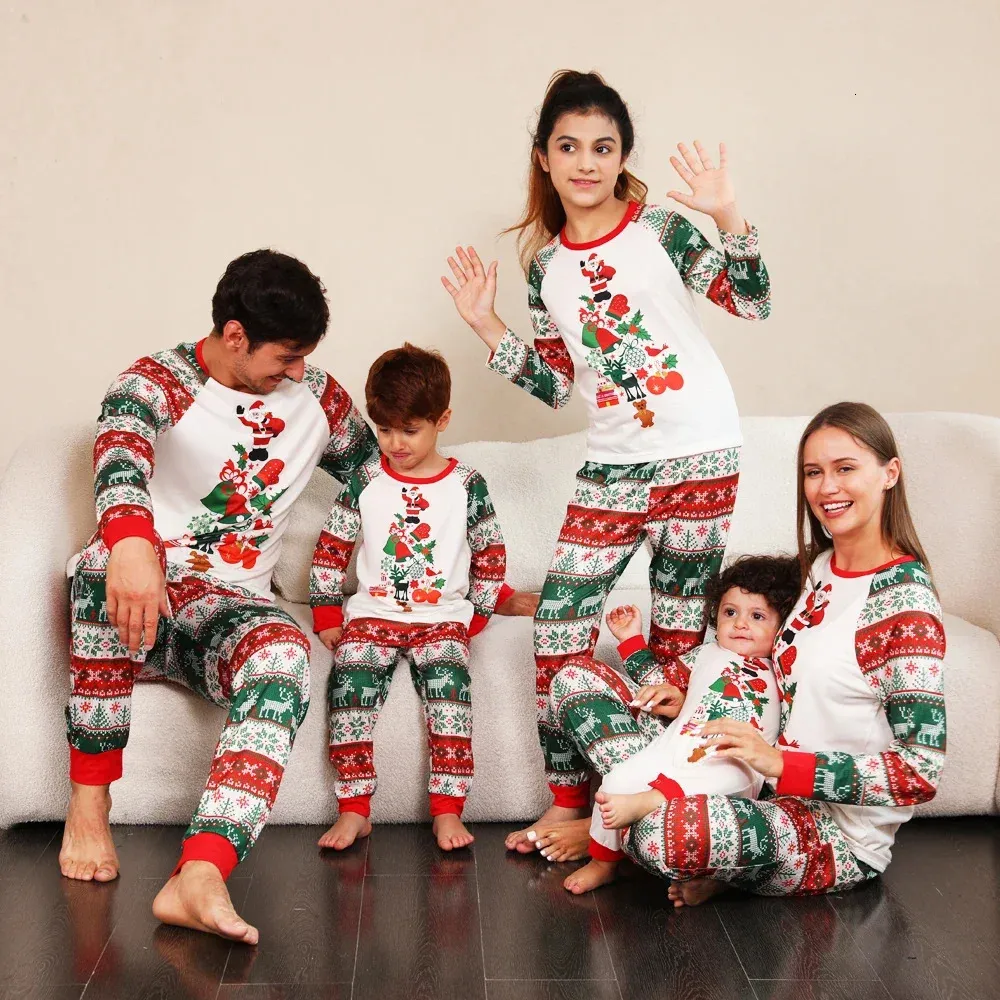 Family Matching Outfits Pajamas Family Father Son Matching Clothes Sets Christmas Family Pajamas Mom Daughter Clothes Christmas 231122