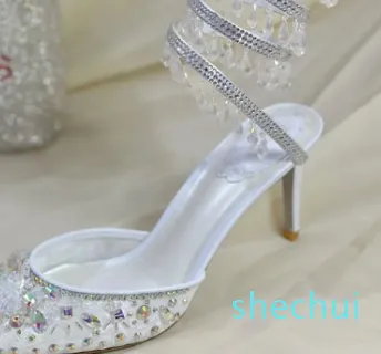Rene Caovilla Novo lustre enfeitado com cristal envoltório no tornozelo ace point-toe slingback bombas sandálias stiletto para mulheres Designers de luxo Noite shies com