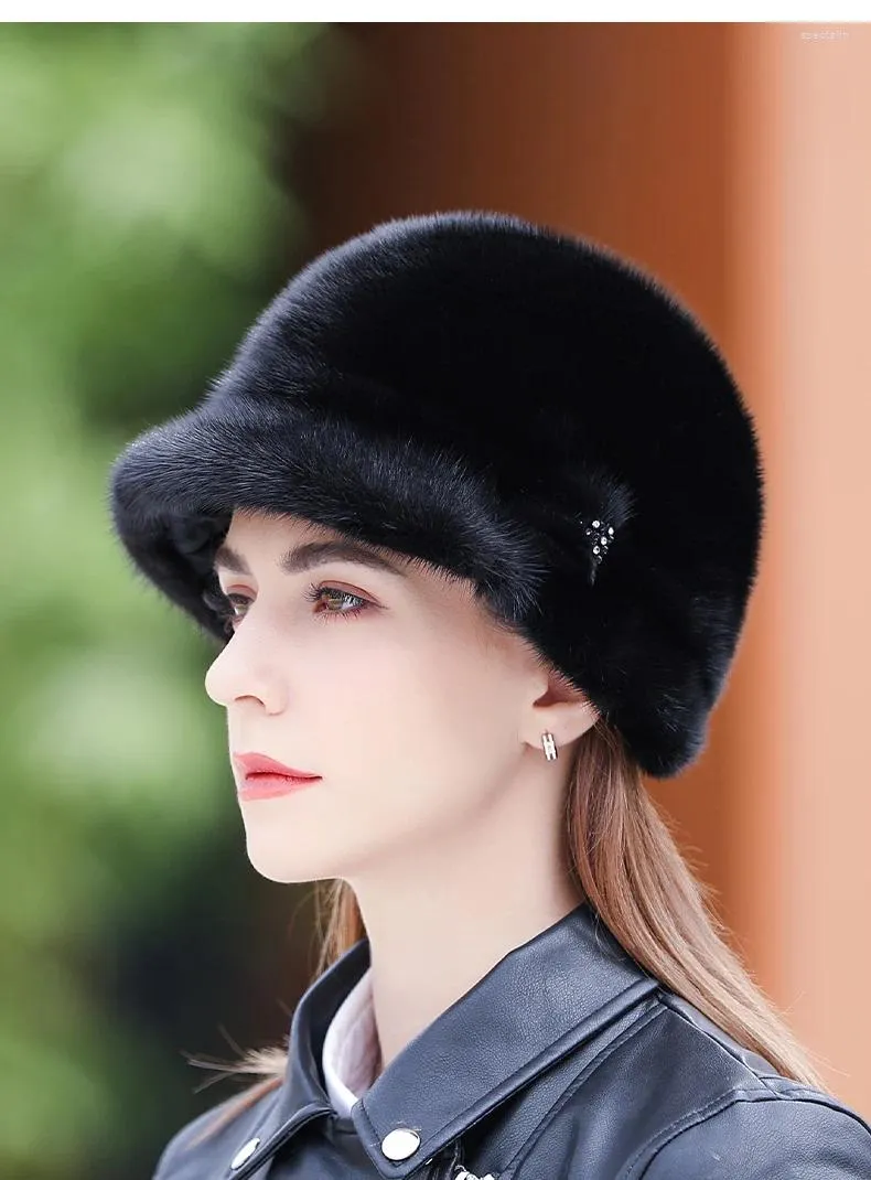 Berets Inverno Real Fur Chapéu Mulheres Mink Bucket Ski Cap Headwear Preto Marrom Vinho Vermelho