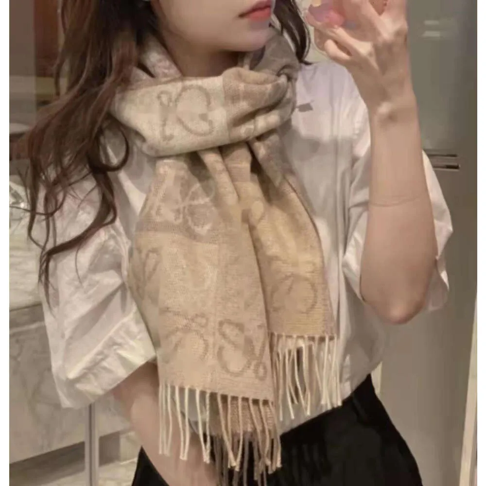 Lowees Scarf High Quality WomenCashmere Camel Plaid Old Plaid Double-sided Checkerboard Scarf Female Autumn And Winter Wool Jacquard Tassel Shawl