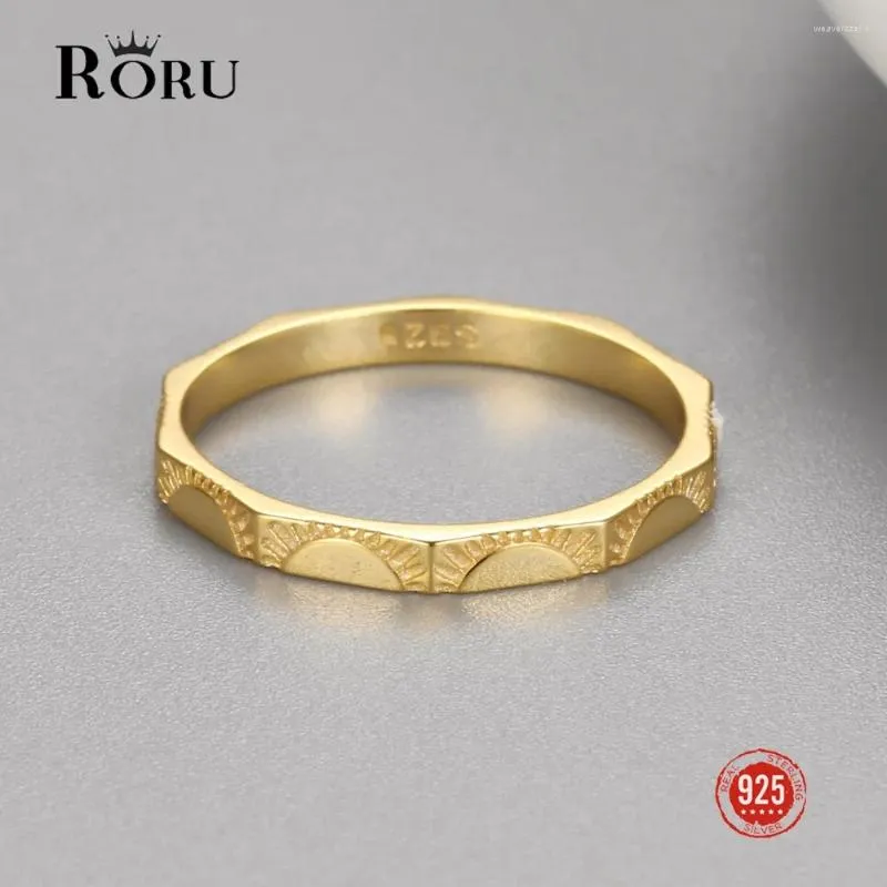 Anéis de cluster Genuíno Dainty Sun Signet Ring 925 Sterling Silver para mulheres 18k banhado a ouro empilhável casamento deslumbrante bandas