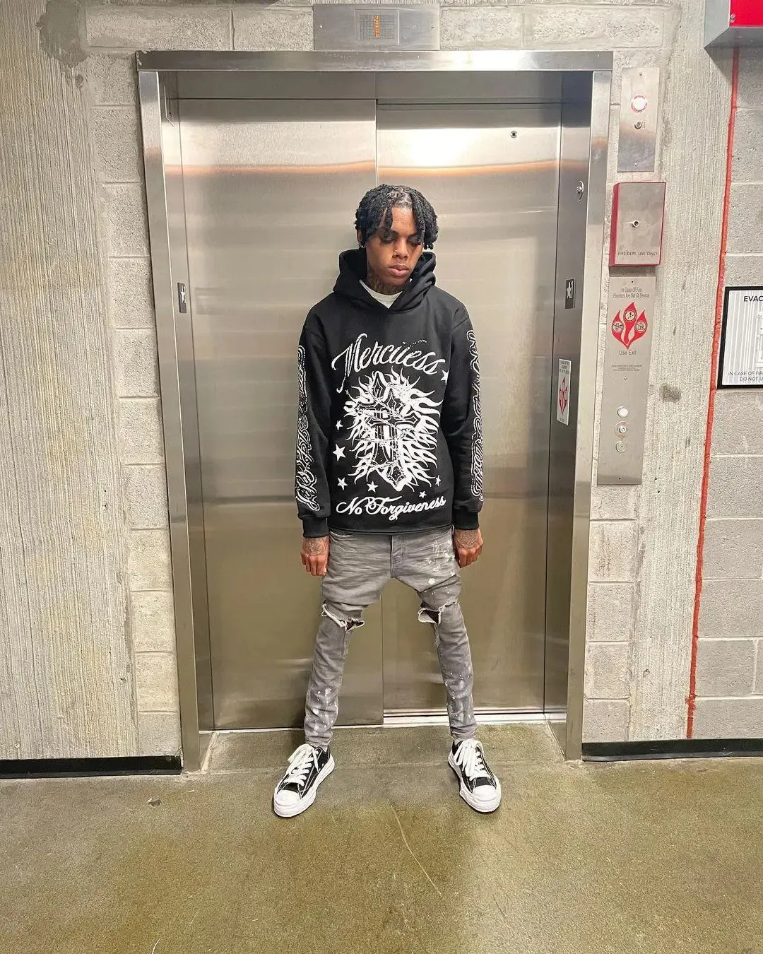 Felpe con cappuccio da uomo Felpe American Street Hip Hop Cross Lettera stampata Felpa con cappuccio Punk gotico Harajuku Y2K Casual Donna 231122