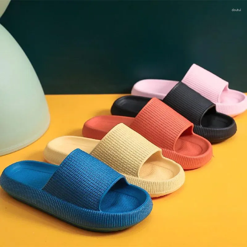 Slippers Q320 Wholesale Stealing Slip Slipper Summer Furnishing Room Couples Anti -Slip Soft Furniture Drag Men