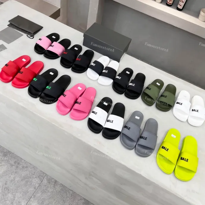 Designer Slipper Men Slides Women Sandals Flat Rubber Slippers Unisex Beach Flip Flops Fashion Paris Slides Room Slippers Luxury Summer Sandal