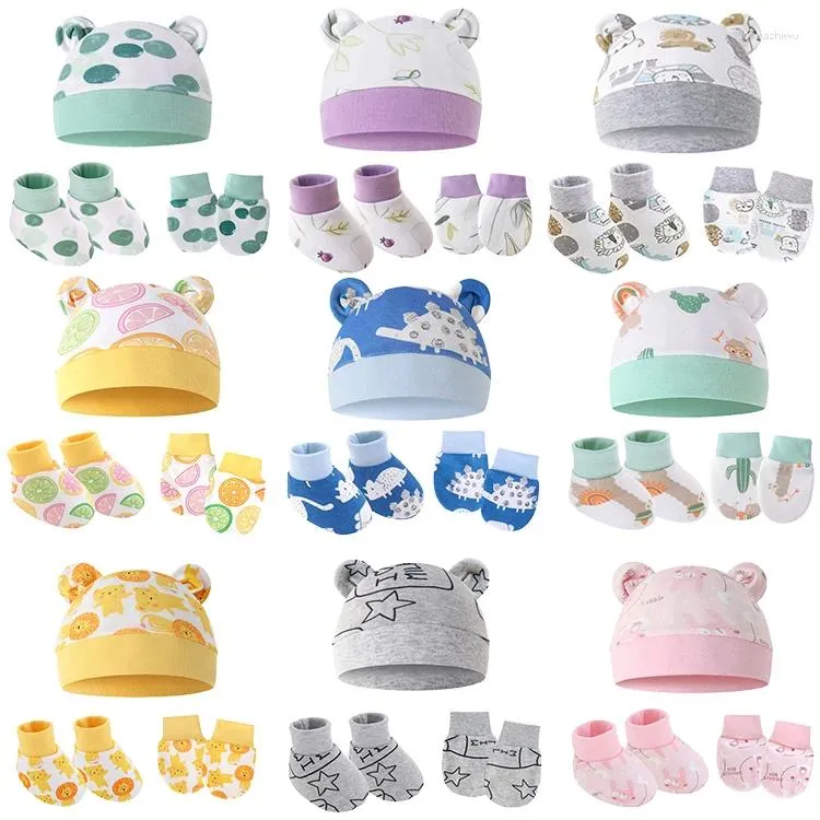 Hårtillbehör Född babyhandskar HAT FOT COVER Set Handguard Anti-Scratch Mittens Cotton Beanie Socks Kit For Spädbarn