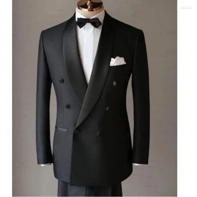 Męskie garnitury formalne czarne dla mężczyzn Tuxedo podwójnie piersi szal klapy weselne.