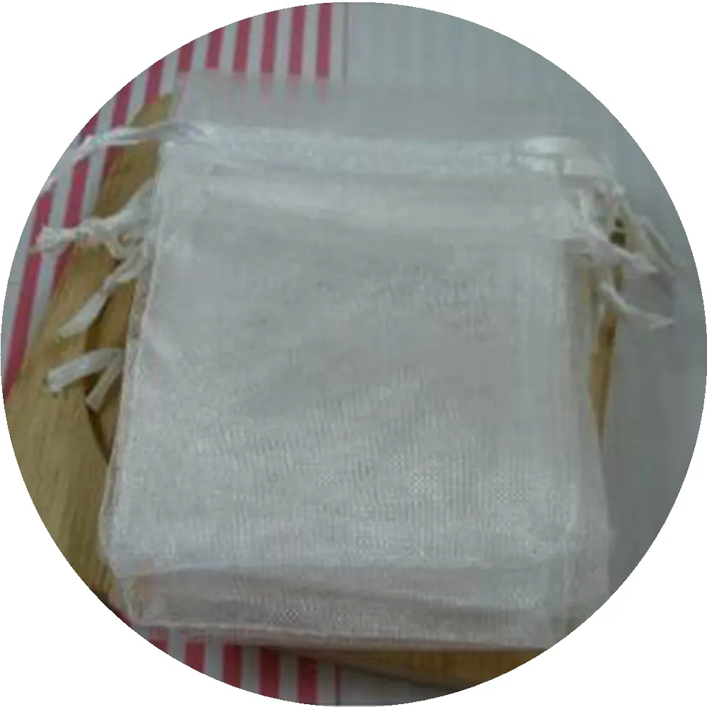 Organza -cadeauzakken witte kleuren, 7 x 8,5 cm / 4 inch met trekkoord. Verkocht per pkg van 100 pc's (003583)