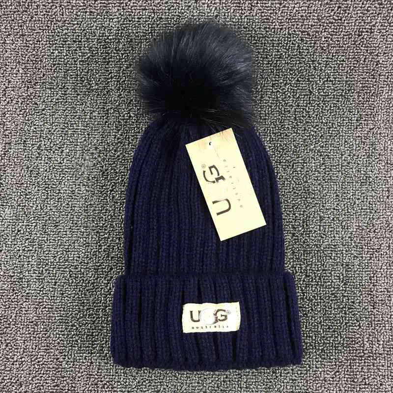 Klassisk ull stickad hatt ny designer damer beanie cap kashmir vinter mäns högkvalitativ bomull varm hatt g-17