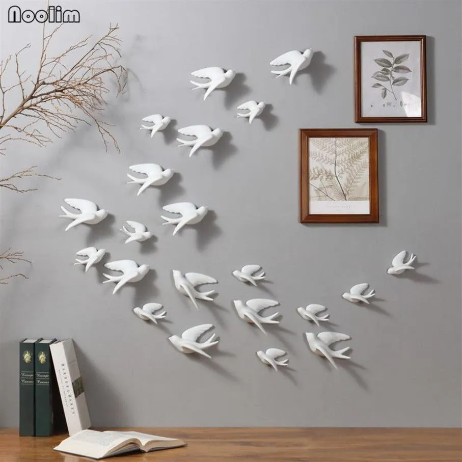 NOOLIM European 3D Ceramic Birds Wall Hanging Simulation Murals Wall Background Home Furnishing Crafts Creative Wall Decoration Y22861