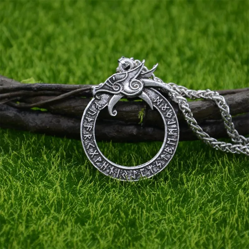 Gótico Ouroboros Nórdico Vintage Dragón Collar Colgante Gótico Vikingos  Accesorios Amuleto Vikingo Runas Joyería Neclaces Mujeres Hombres