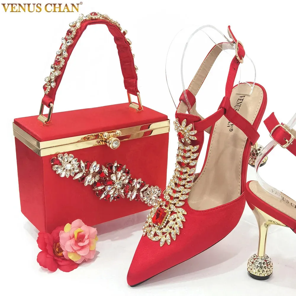 Sukienka buty Chan Italian Design Girly Style Spiczasty palce ślubne buty ślubne i torba pełna diamentowa dekoracja metalowa torba zamknięcia 231121