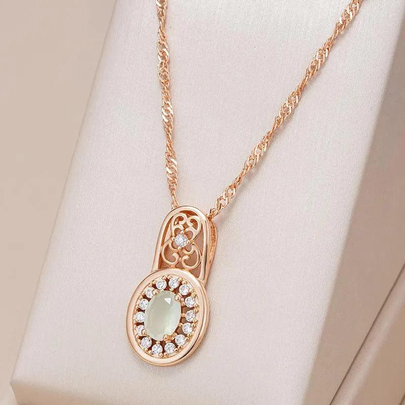 Chaines Kinel OVAL CUT EMERADD PENDANT Collier Luxury Zircon naturel avec 585 Rose Color Fleur Fleur et ethnique Bijoux quotidien