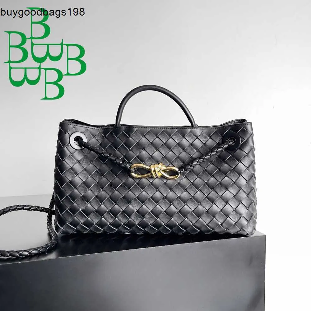 Bottegaaveneta Andiamos Bags 6b Woven Series Womens Bag Double Sided Sheepskin 2023 New Andiamo Horizontal Handbag European and American Fashion