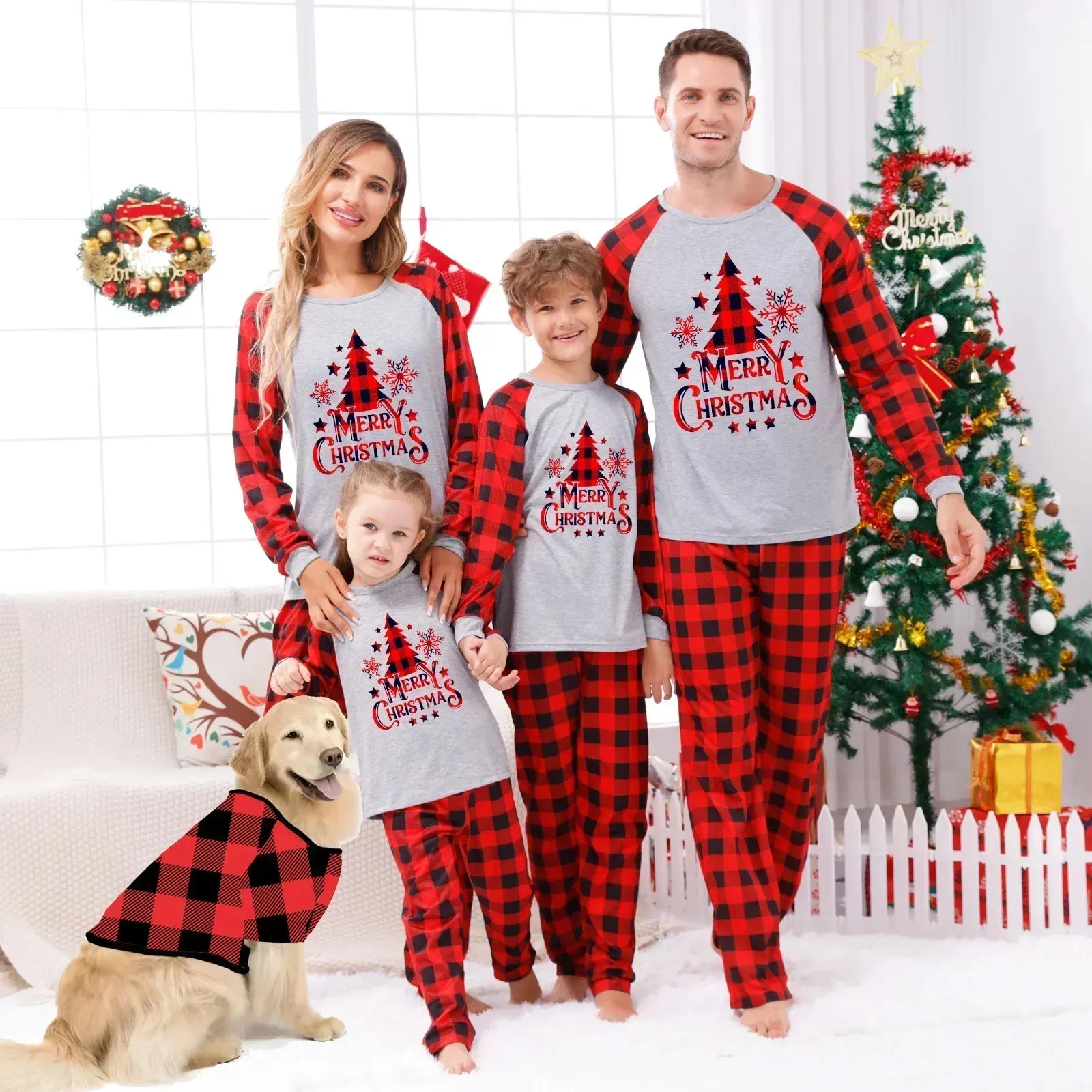 Abiti coordinati per la famiglia Natale Famiglia Look Pigiama natalizio Set Babbo Natale Stampa Mamma Figlia Papà Figlio Abiti coordinati Pagliaccetto per neonati Pigiama morbido 231122