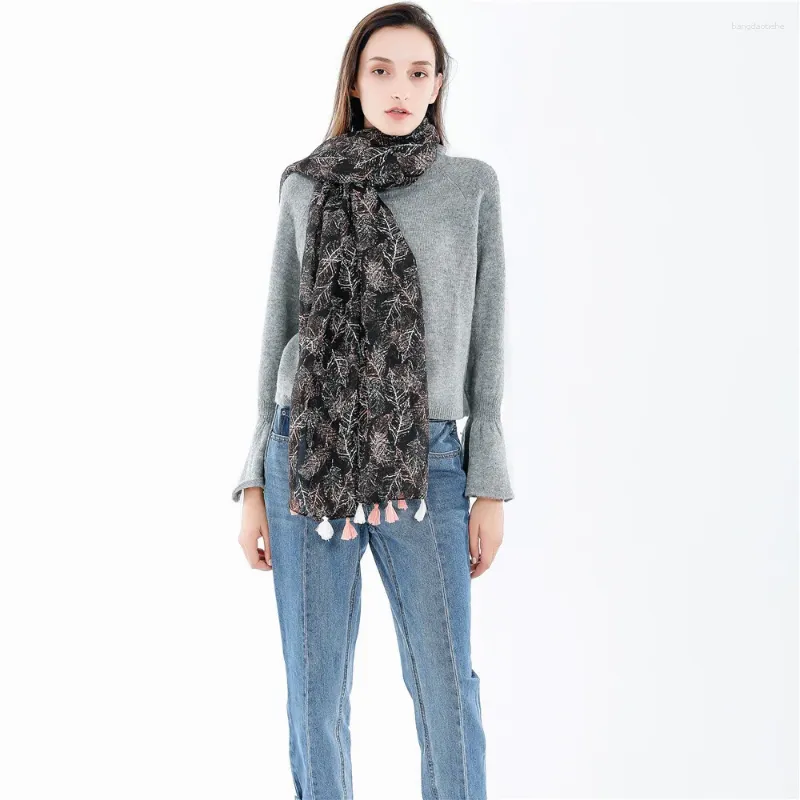 Sjaals 2023 Fashion herfst en winter Euro-Amerikaanse stijl donkerblaad puls kwastel warme sjaal sjaal
