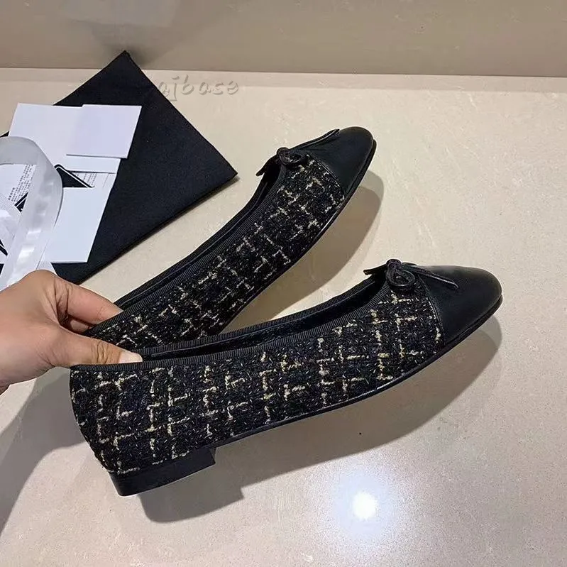 Kanal Tüvit Tasarımcı Kadınlar Sıradan Ayakkabı Bale Düz Ayakkabı Grograin Keçi Buzağı Patent Patent Deri Partisi Yay Düğüm Moda Zarif Konfor Üst