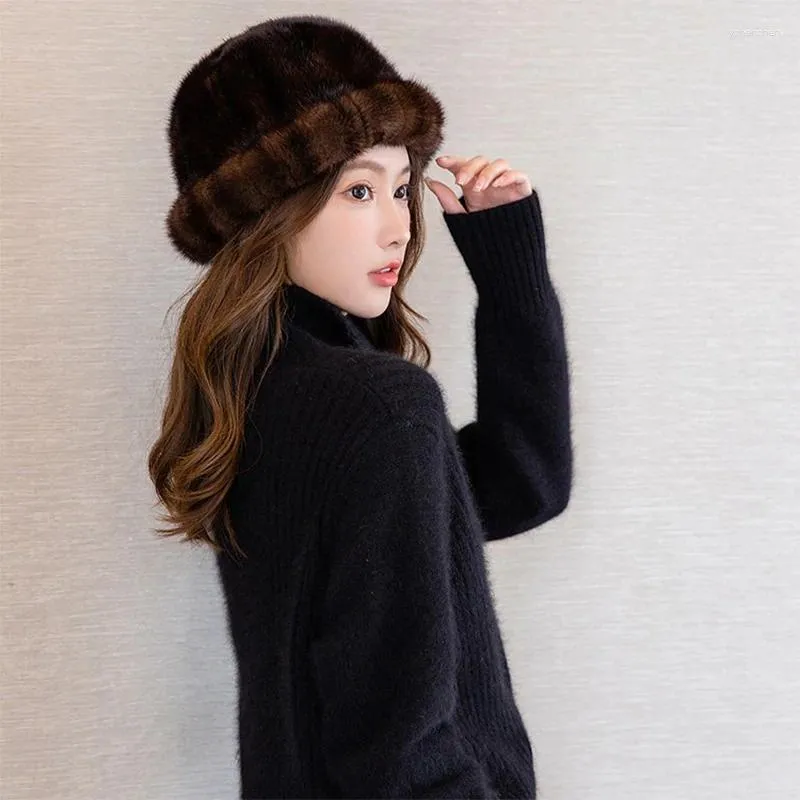 Basker kvinnors koreanska termiska hatt lyx mink hår avslappnad förtjockad utomhus vindtät mode päls 2023