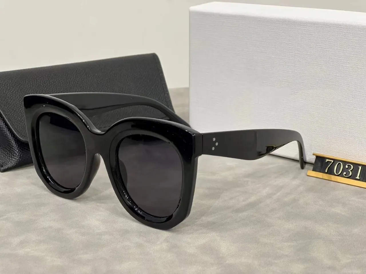 2023 Noticias Gafas de sol de la marca del diseño del ojo de gato Gafas de sol rectángulo de sol rectángulo de sol de alta calidad Mujeres para hombres Gafas Glases Sun Glass Uv400 UV400 Unisex con Box7031