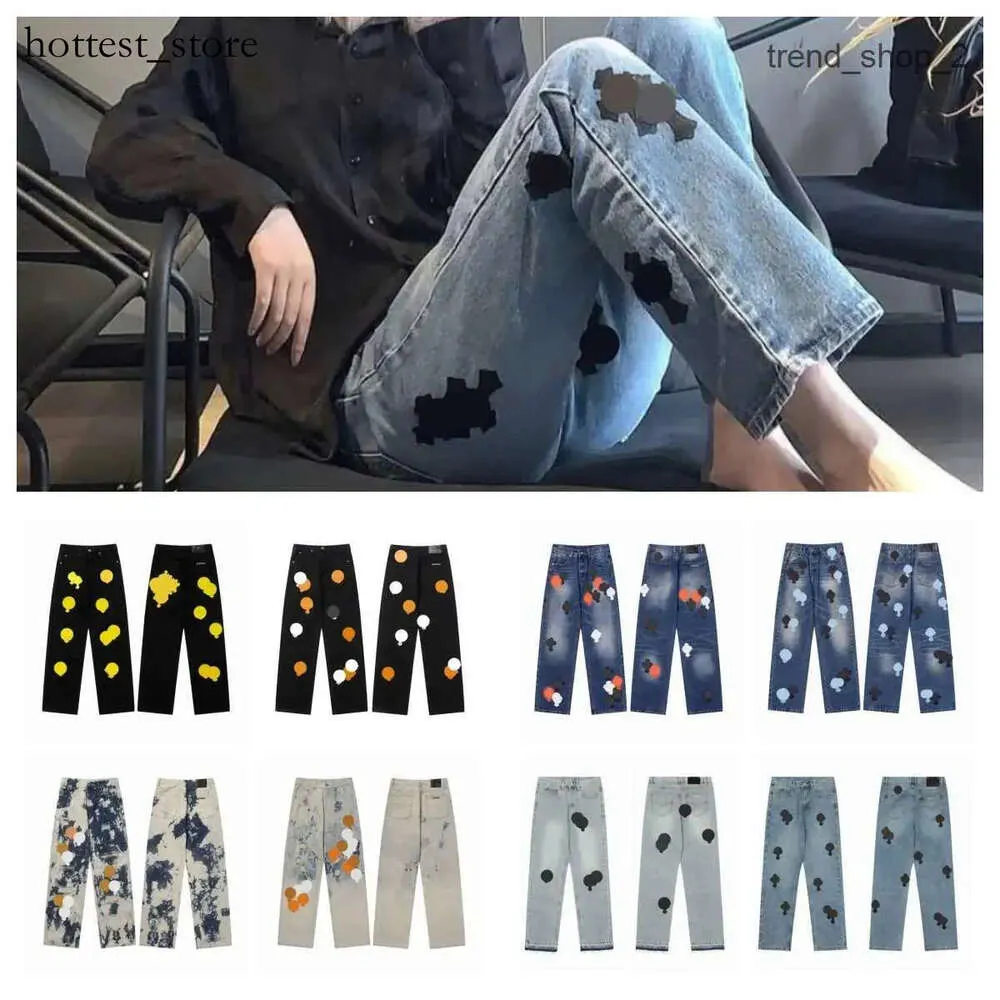 Jeans para mujer 23ss Nuevos jeans para hombres Diseñador Make Old Washed Chrome Pantalones rectos Estampados de letras en forma de corazón Estilo largo Corazones Jeans morados Chromees Hearts 543