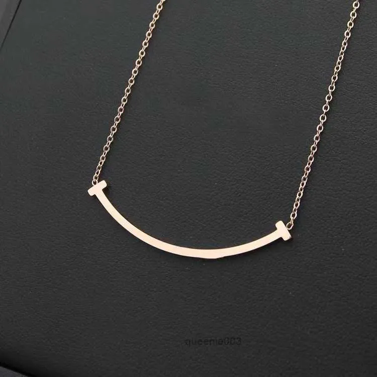 Tiffanylise Populaire Hanger Mode Glimlach voor Vrouwen Merk Charme Titanium Staal Designer Ketting 18k Goud Luxe Sieraden 67u0