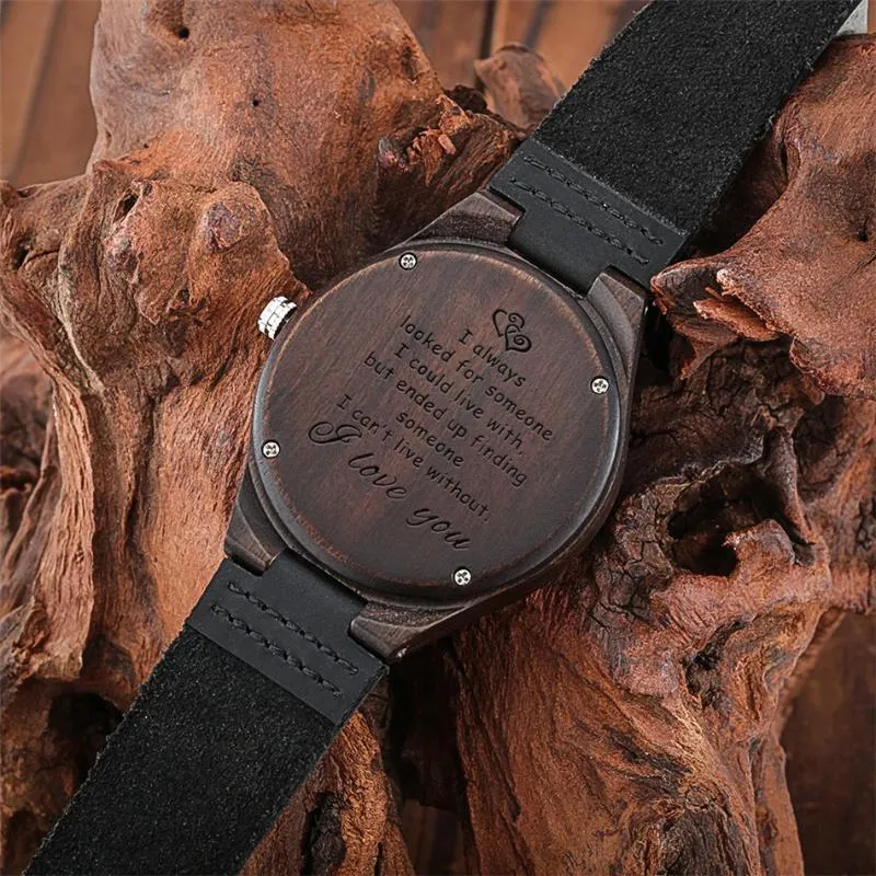 腕時計のパーソナライズされた彫刻I Love You You Quartz Leather Wood Watches Birthday/Anniversaryギフト