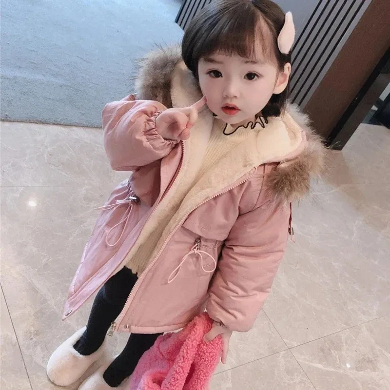 Clothing Sets 2 8 Years Baby Girls Coat 2023 Hooded Plus Velvet Thicken Warm Winter Kids Jacket Windbreaker Teen Children s Outerwear 231123