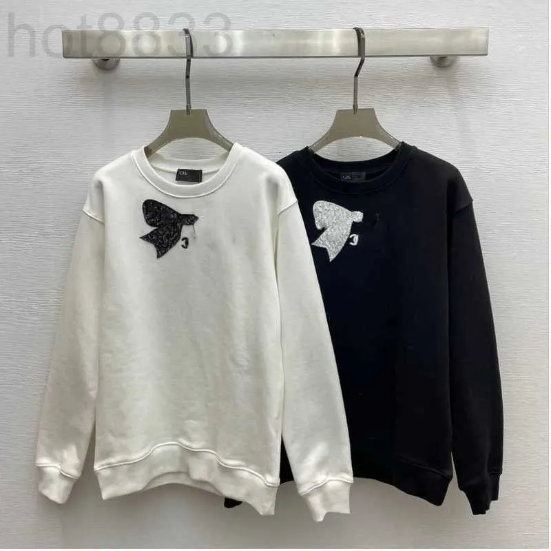 Women's Hoodies Sweatshirts Designer Autumn and Winter New Playful and Sweet Style Sequin Bow fashionabla runda nacken Loose and Slimming tröja DIR9