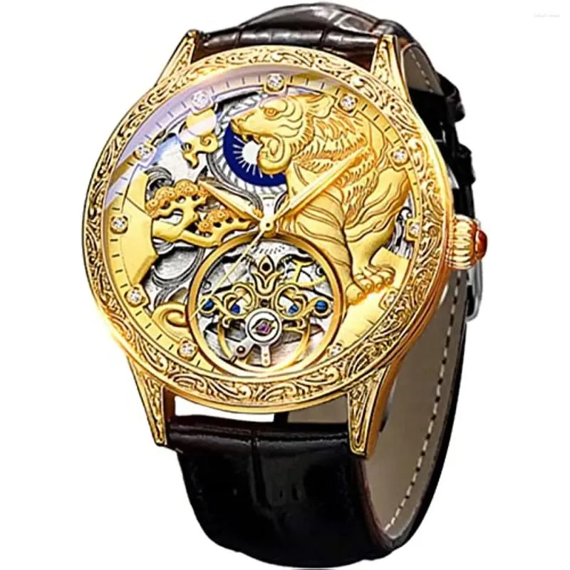 Armbandsur Herrguld lyxiga Tourbillon Watch Tiger snidade månfas Automatisk lindningsmekanisk retro tatueringsskalle