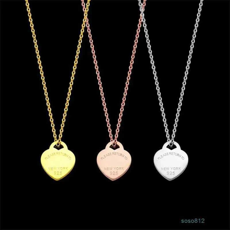 tiffanyany 6bn5 Fashion New t Letter Brand Classic Heart Shaped Designer Necklace Men Women Couple Stainless Steel Jewelry Xkod